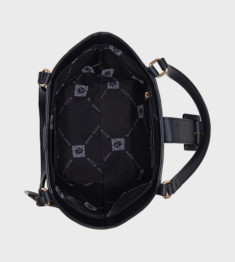 آن كلاين حقيبة يد آن كلاين مزينة بإبزيم بنقوش بارزة